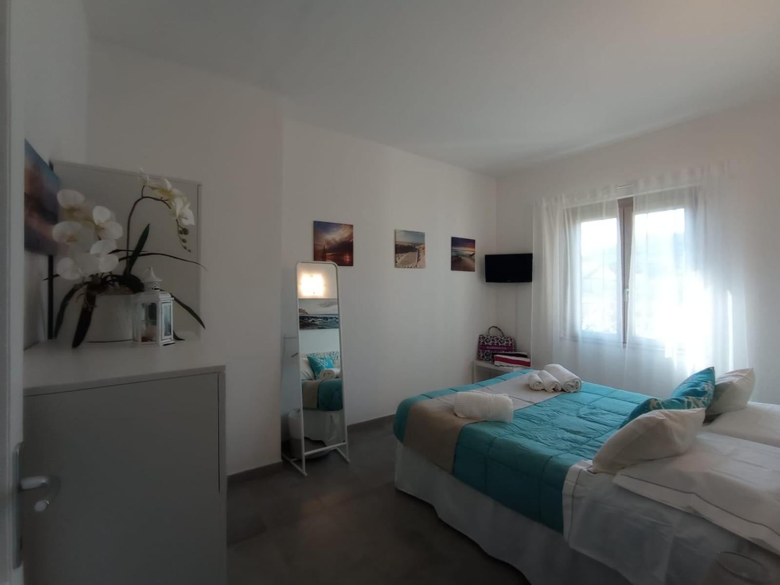 Casa Antonella, A Due Passi Dalla Spiaggia, Total Relax Solanas  Buitenkant foto
